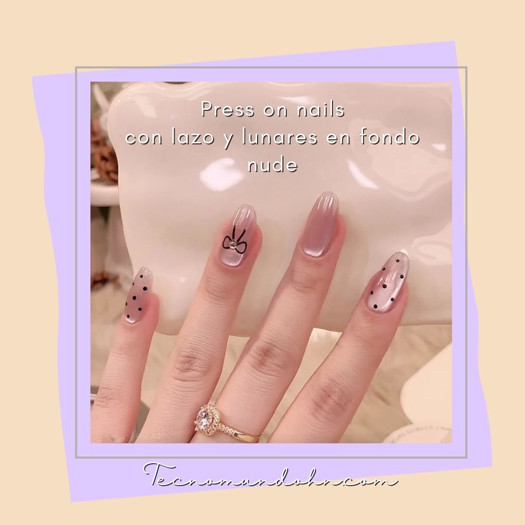 Press On Nails Con Lazo Y Lunares En Fondo Nude