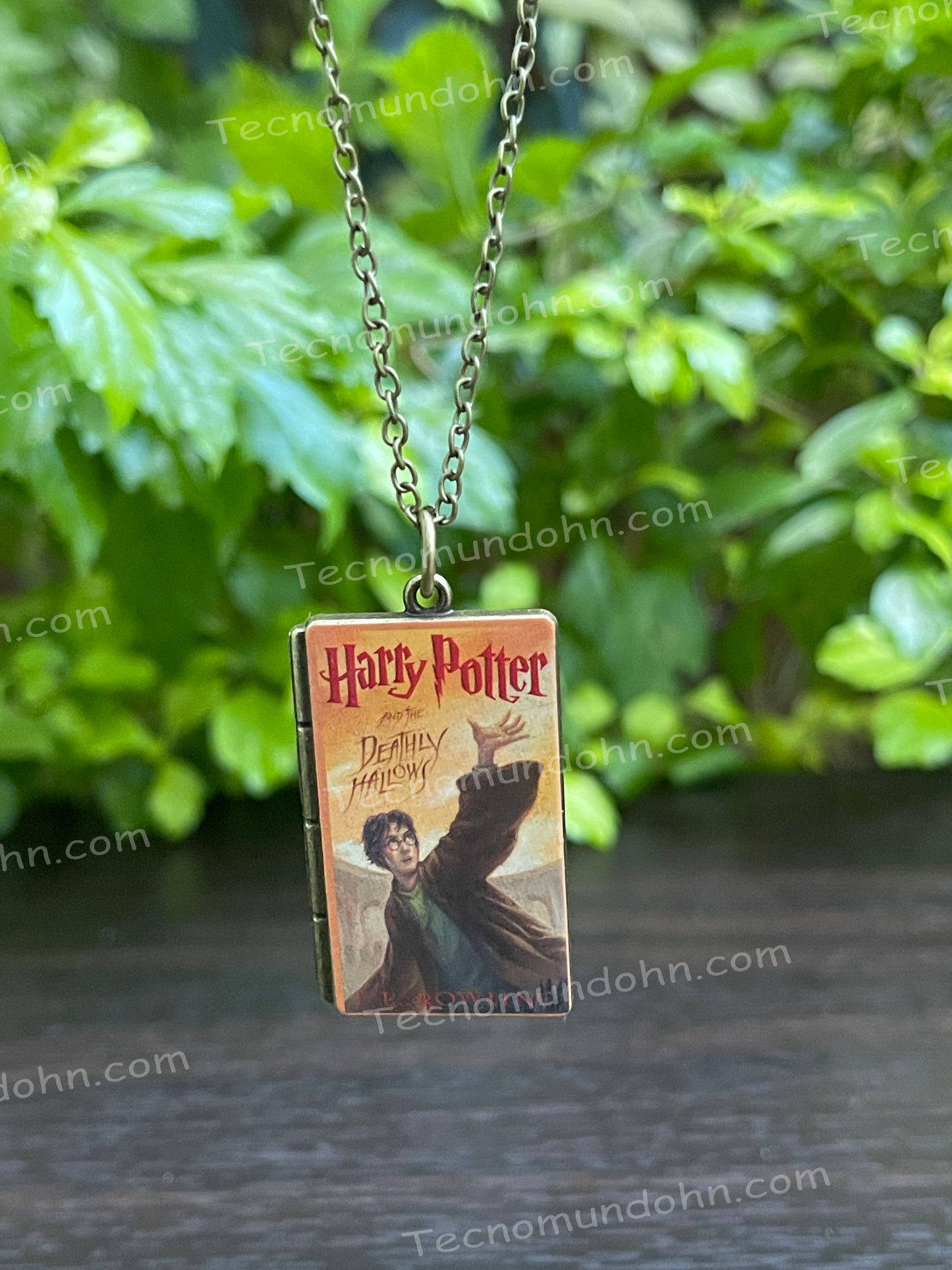 Collar portada libro Harry Potter y las Reliquias de la Muerte