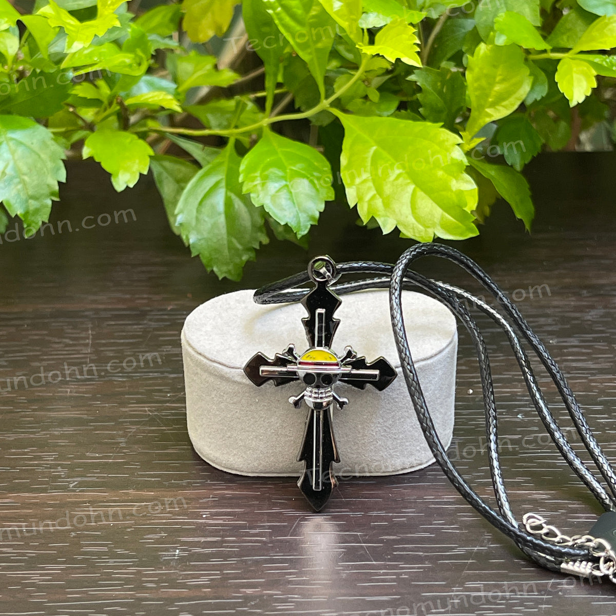Collar Calavera Con Sombrero De Paja De Luffy (B) | One Piece