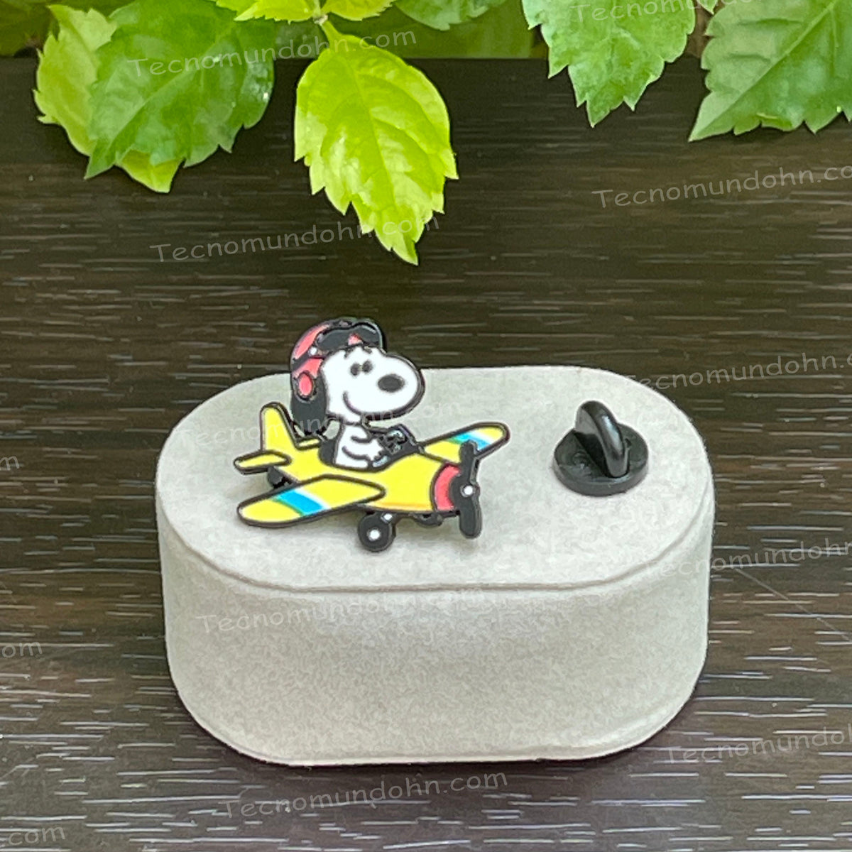 Broche Snoopy 9