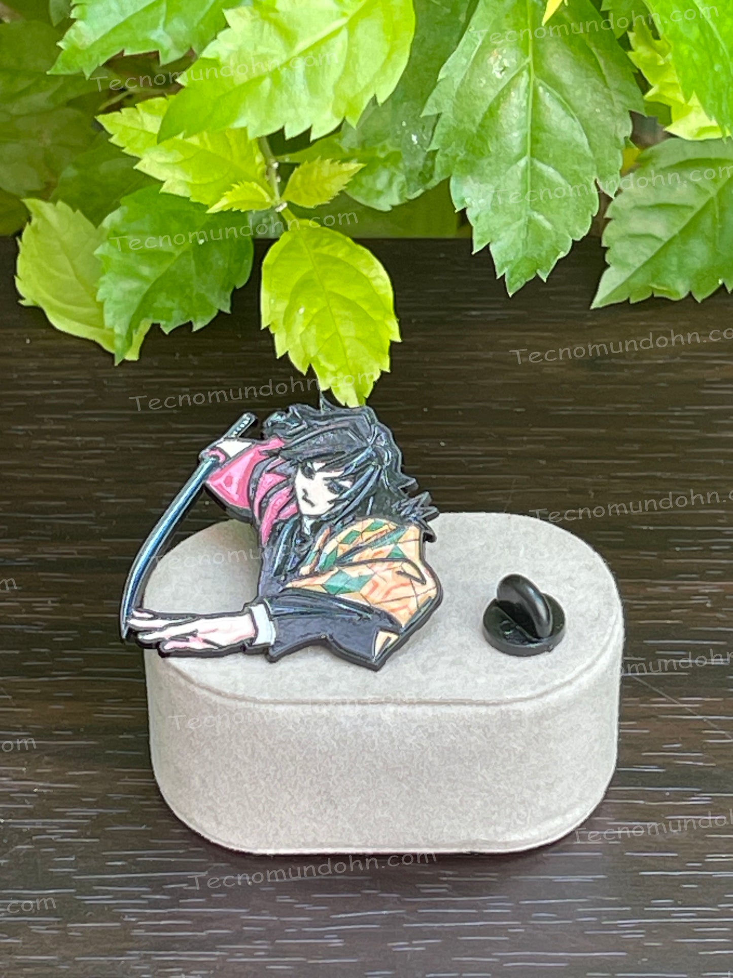 Broche Giyu Tomioka | Demon Slayer