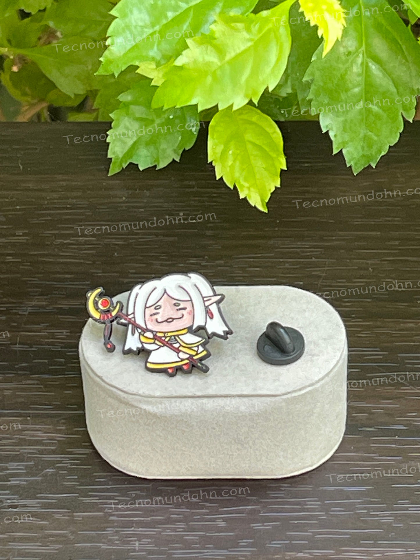 Broche Frieren: Beyond Journey'S End 02