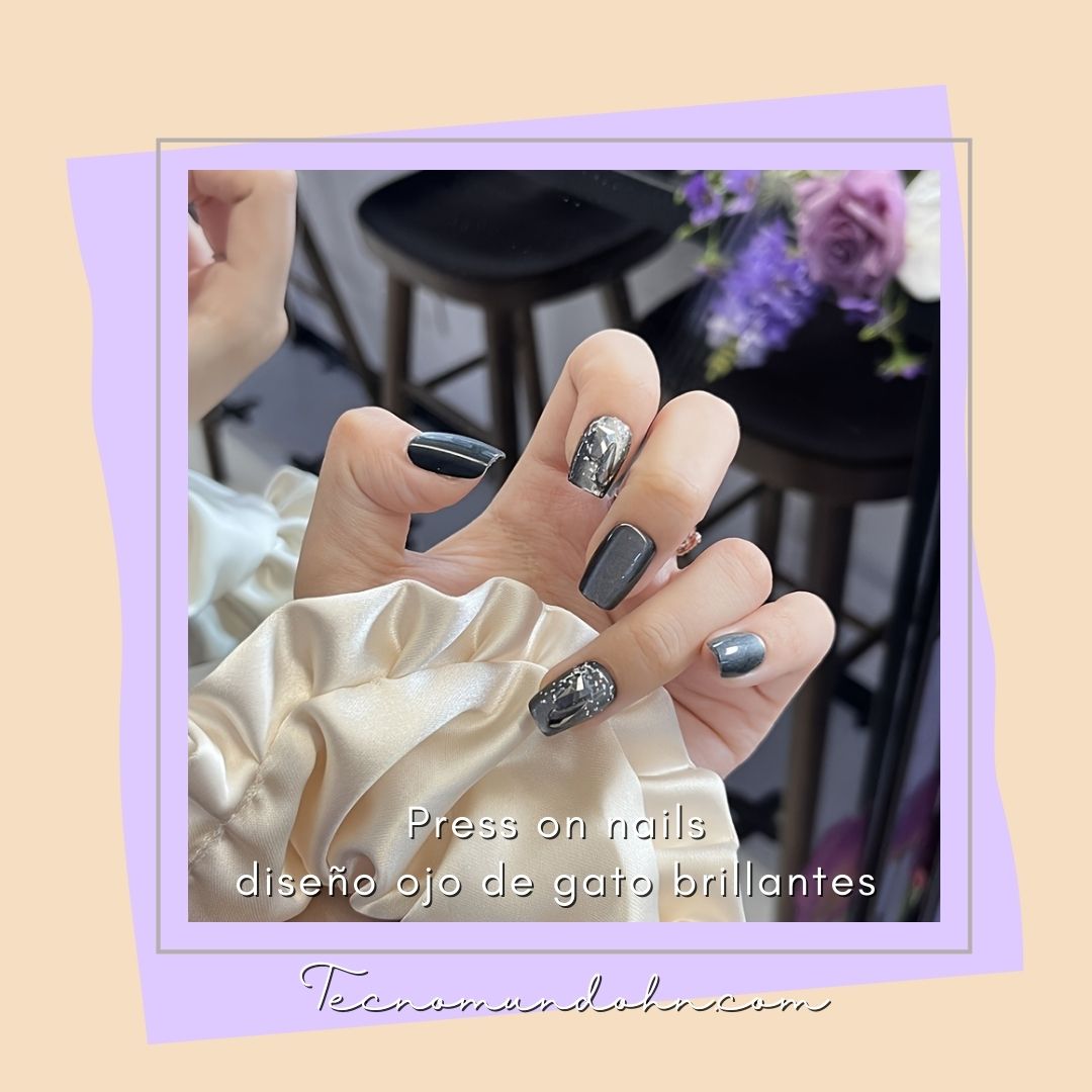 Press On Nails 
Diseño Ojo De Gato Brillantes