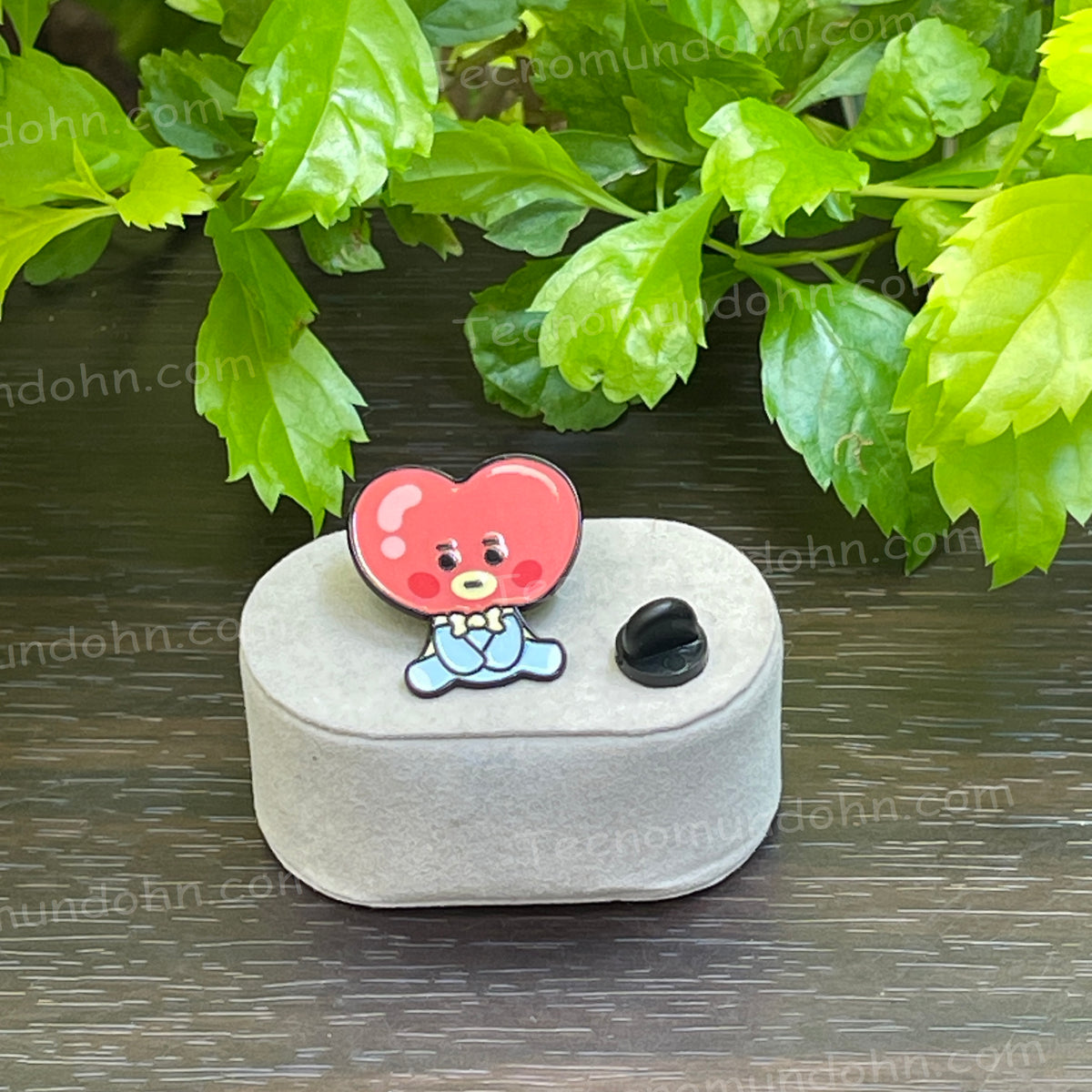 Broche Tata Bt21