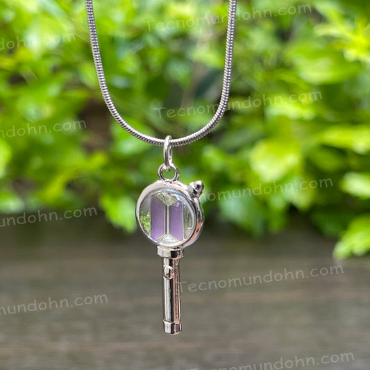Collar Silver Army Bomb (Inspirado En El Lightstick Oficial De Bts)