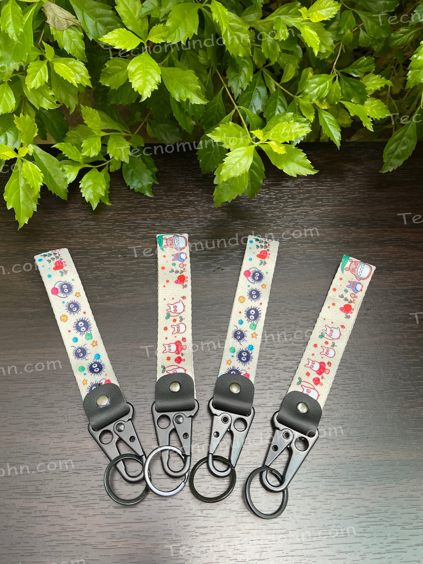 Llavero Cordón Duendes Del Polvo - Studio Ghibli