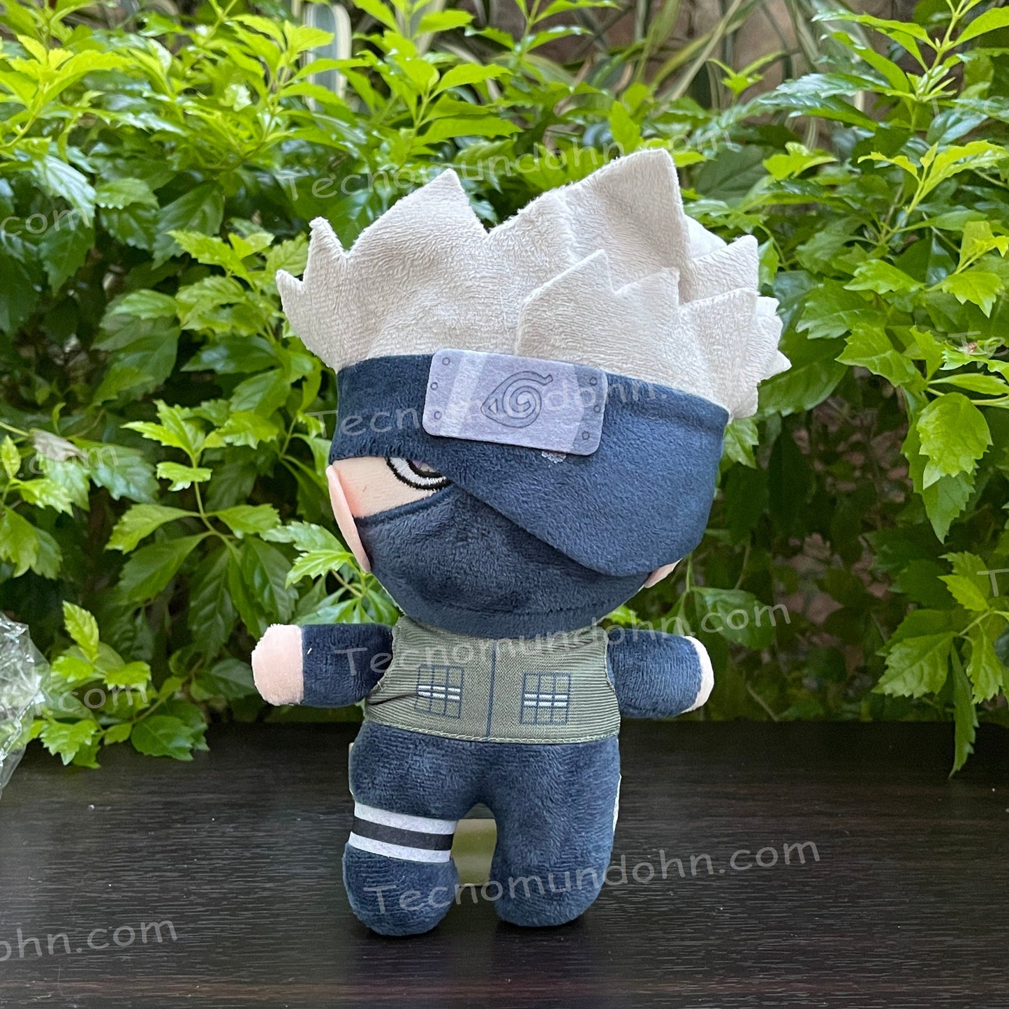 Peluche Itachi | Naruto 8Pulg.