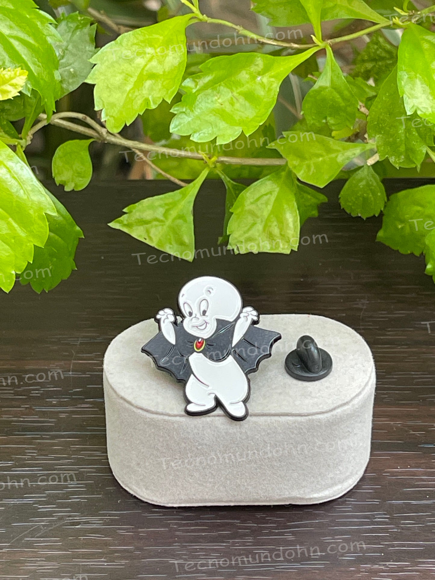 Broche Gasparín El Fantasma Amistoso