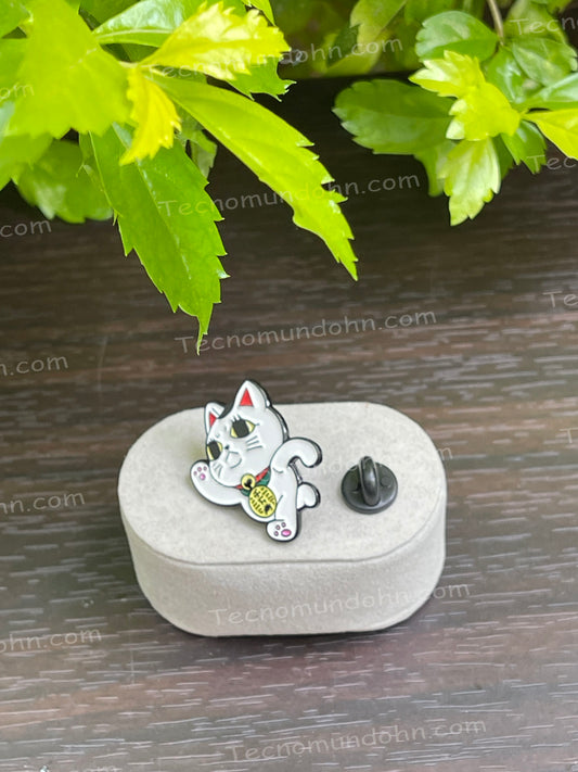 Pin Turbo Abuela  Dandadan